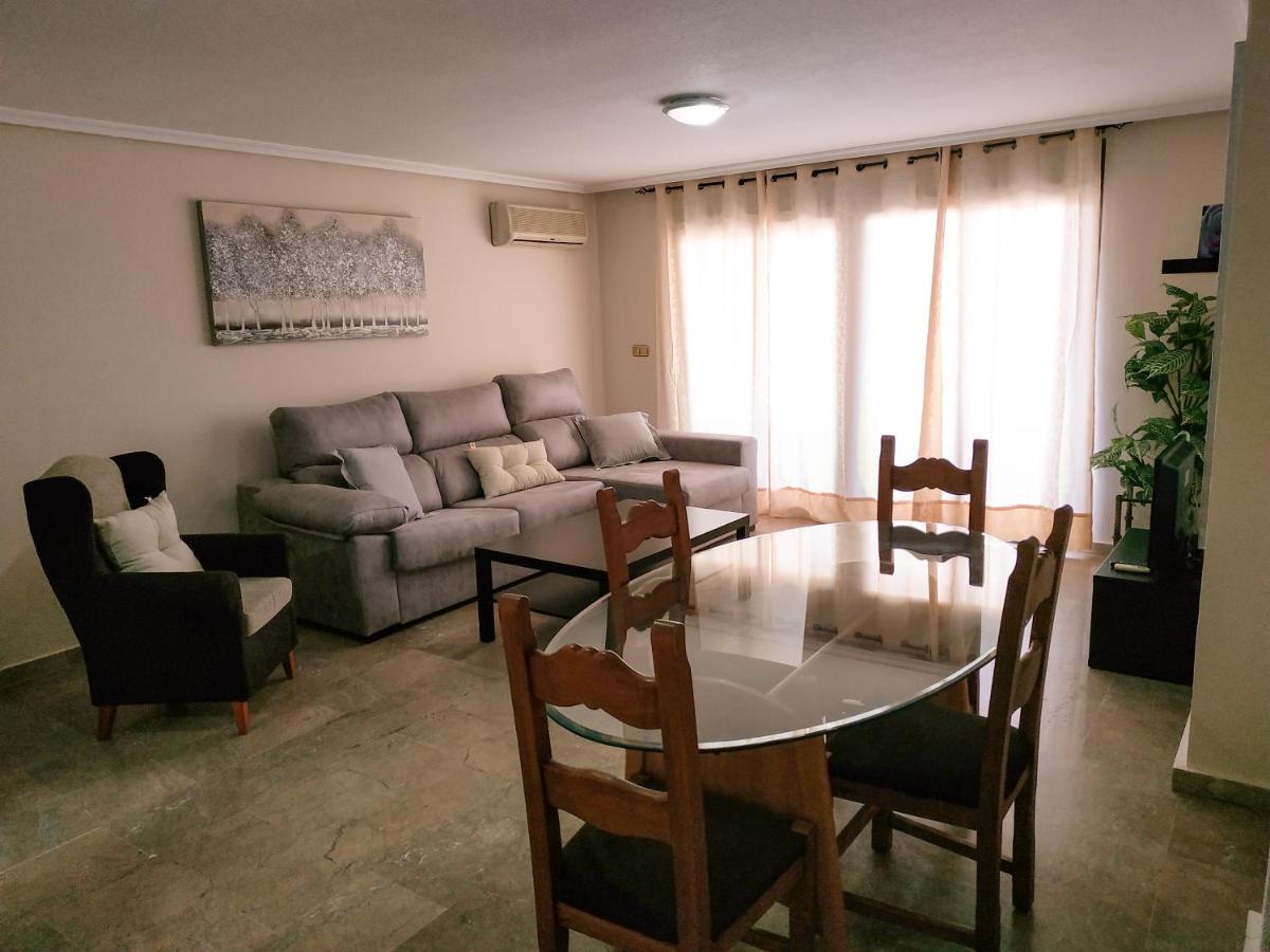 Apartamentos Deluxe San Julian Torrevieja Exterior photo