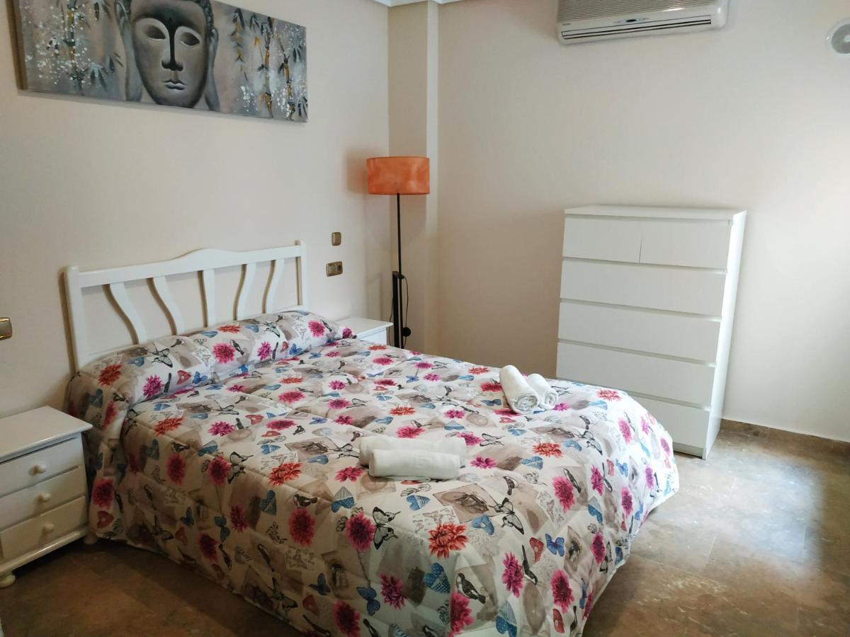 Apartamentos Deluxe San Julian Torrevieja Exterior photo